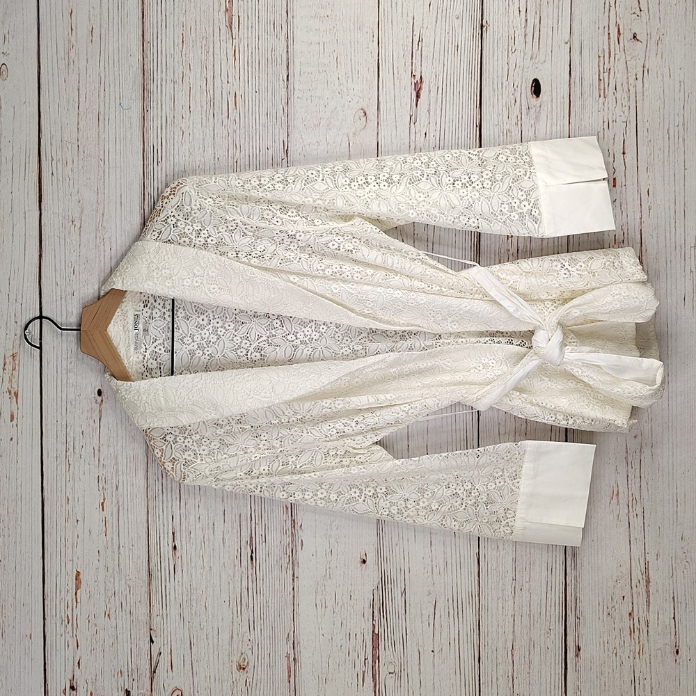 Everyday Jones Stretch Lace Jacket